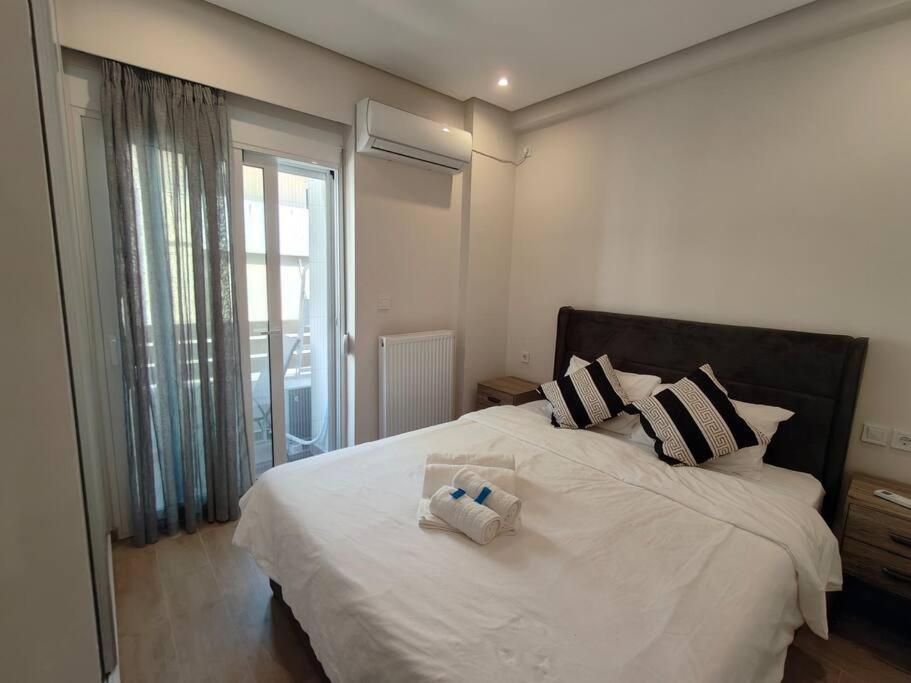 Chic Apartment Near Acropolis أثينا المظهر الخارجي الصورة