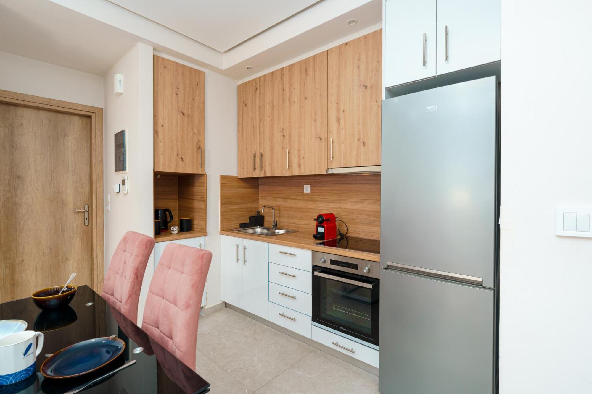 Chic Apartment Near Acropolis أثينا المظهر الخارجي الصورة